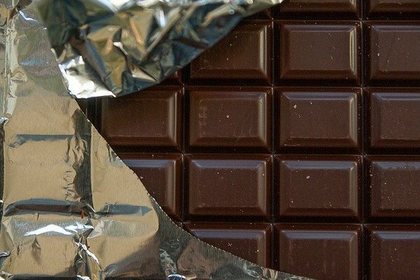 Det räcker att äta några chokladbitar om dagen för att hjälpa hjärnan att fungera (Foto: Pixabay.com)