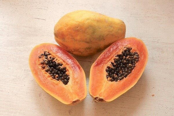 Om det inte vore för genetiskt modifierade organismer skulle vi i princip inte veta vad papaya är (Foto: Pixabay.com)