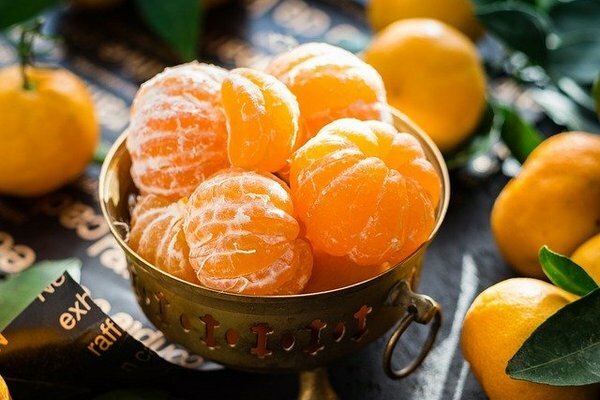 Välj stora och saftiga mandariner utan skador (Foto: Pixabay.com)