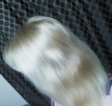 Ricinolja för fint hår: hur gör jag bli av med fluffigt hår och göra dem tjockare (foto effekt)