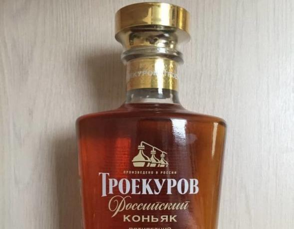 En bra cognac på resultaten Roskachestva. På en fast "C klass".