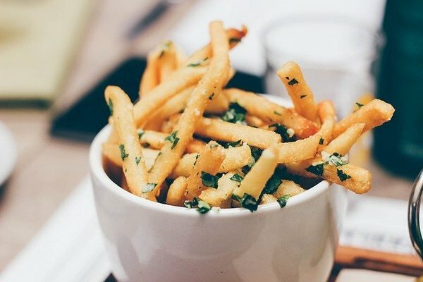 Men pommes frites är värda att hoppa över, även om du inte bantar. (Foto: Pixabay.com)