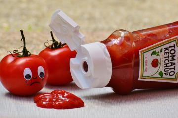 Tre tecken som hjälper dig att skilja bra från ketchup mäsk av dålig kvalitet