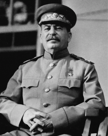 Bilder tagna från sajten: https://ru.wikipedia.org (Joseph Vissarionovitj Stalin)